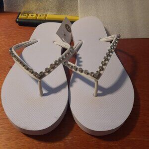 NEW With Tag ! Shade & Shore Women Slide Rhinestone Sandal Ivory Size 11